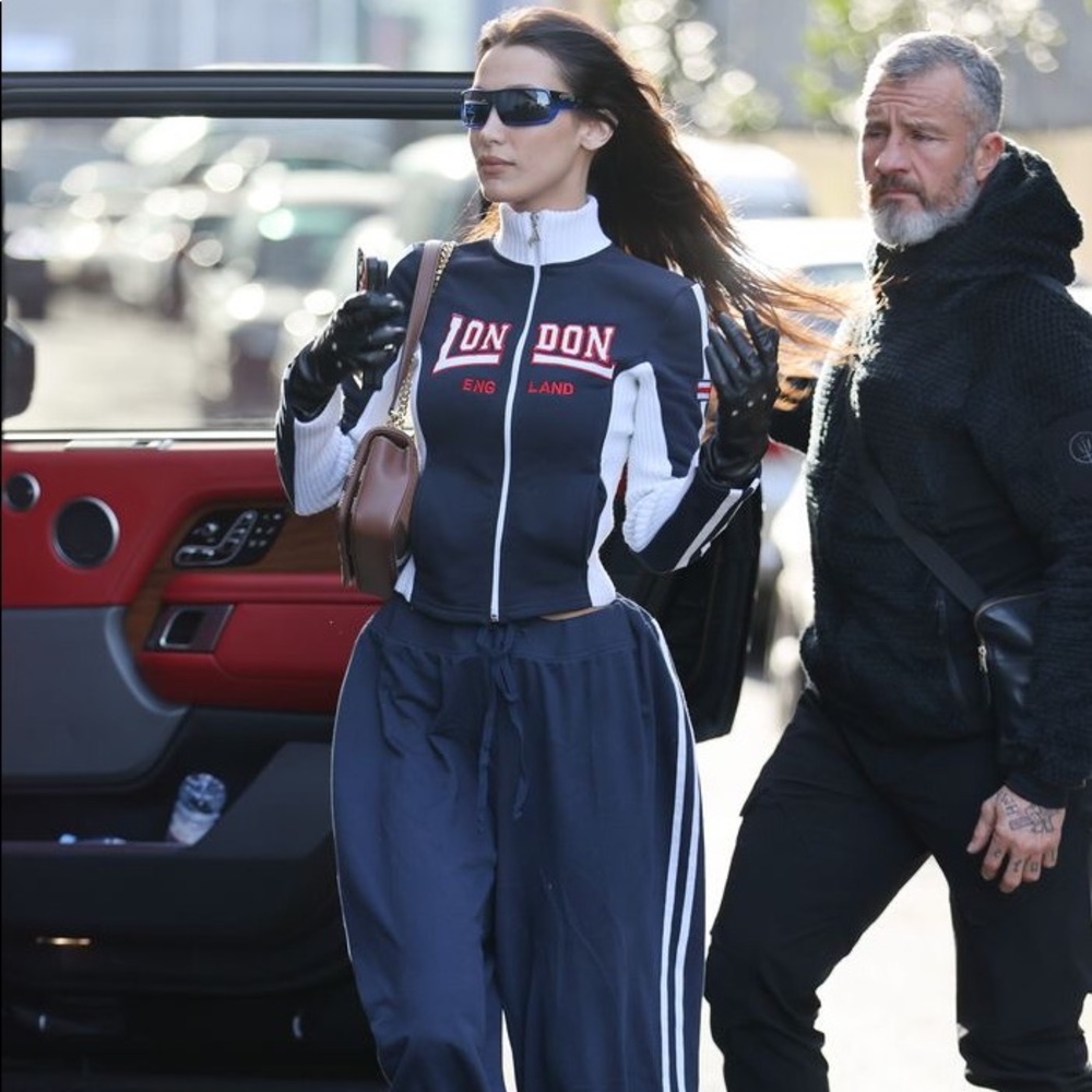 MODEL OFF DUTY MYSTERY BOX